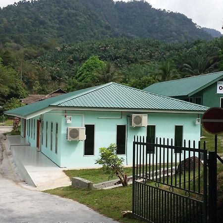 Ulu River Lodge Gopeng Exterior foto